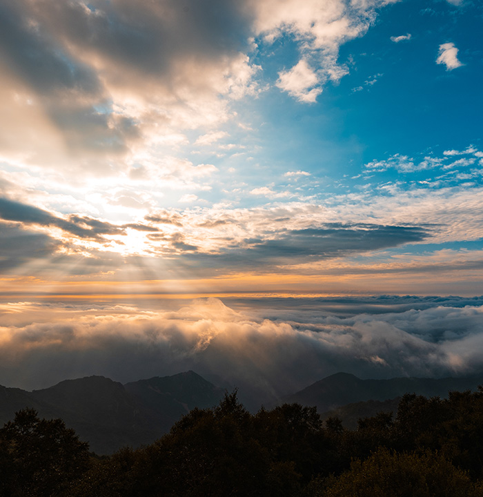 日出-海坨山(700).jpg